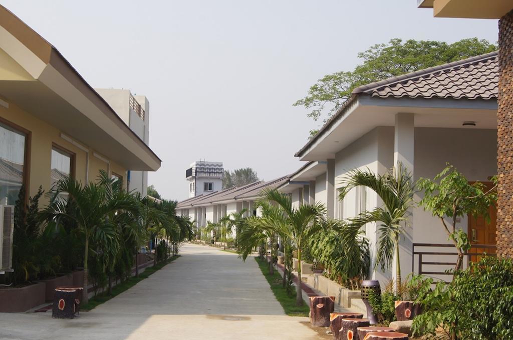 Triumph Hotel Mandalay Eksteriør bilde