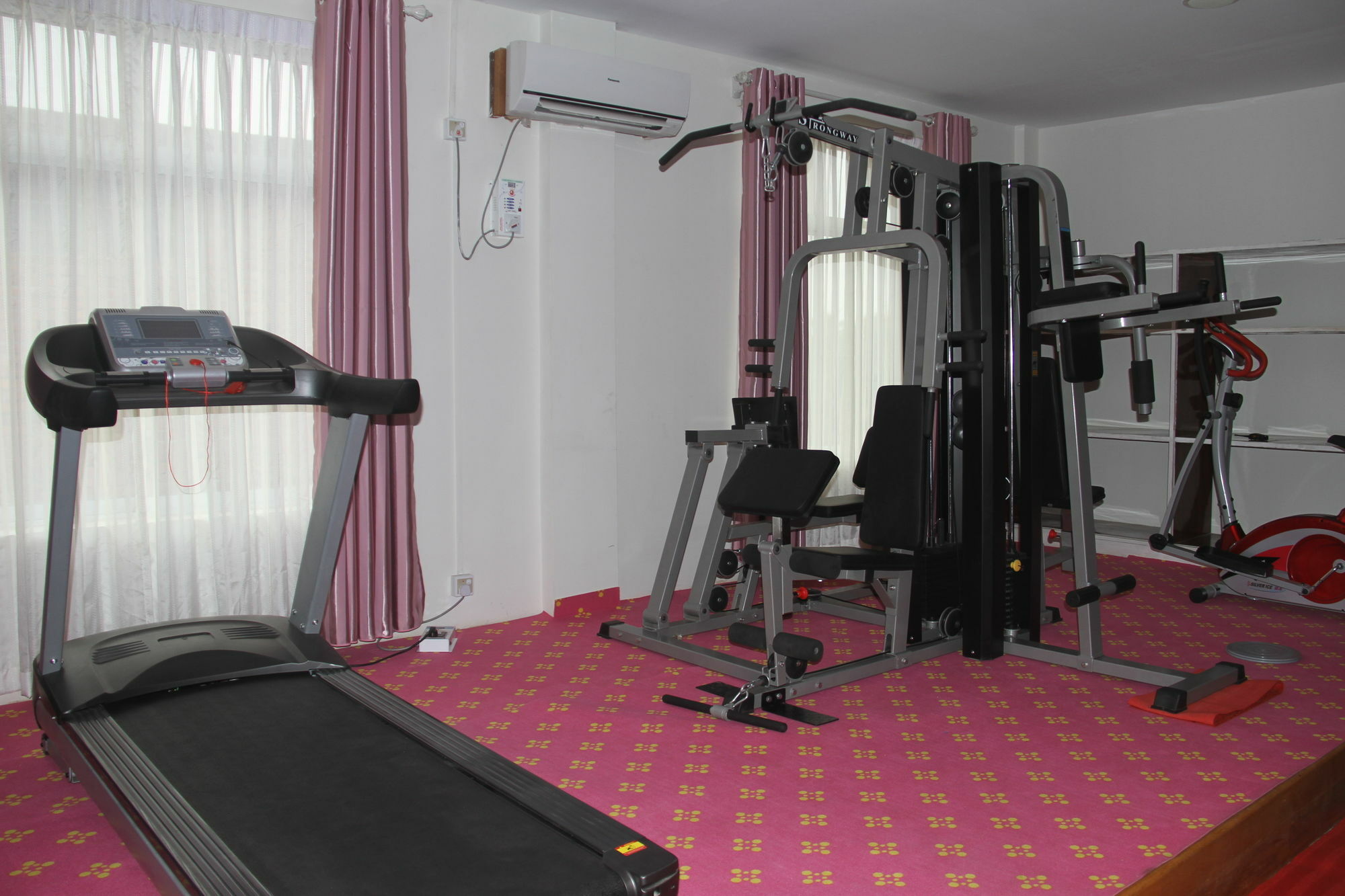 Triumph Hotel Mandalay Eksteriør bilde