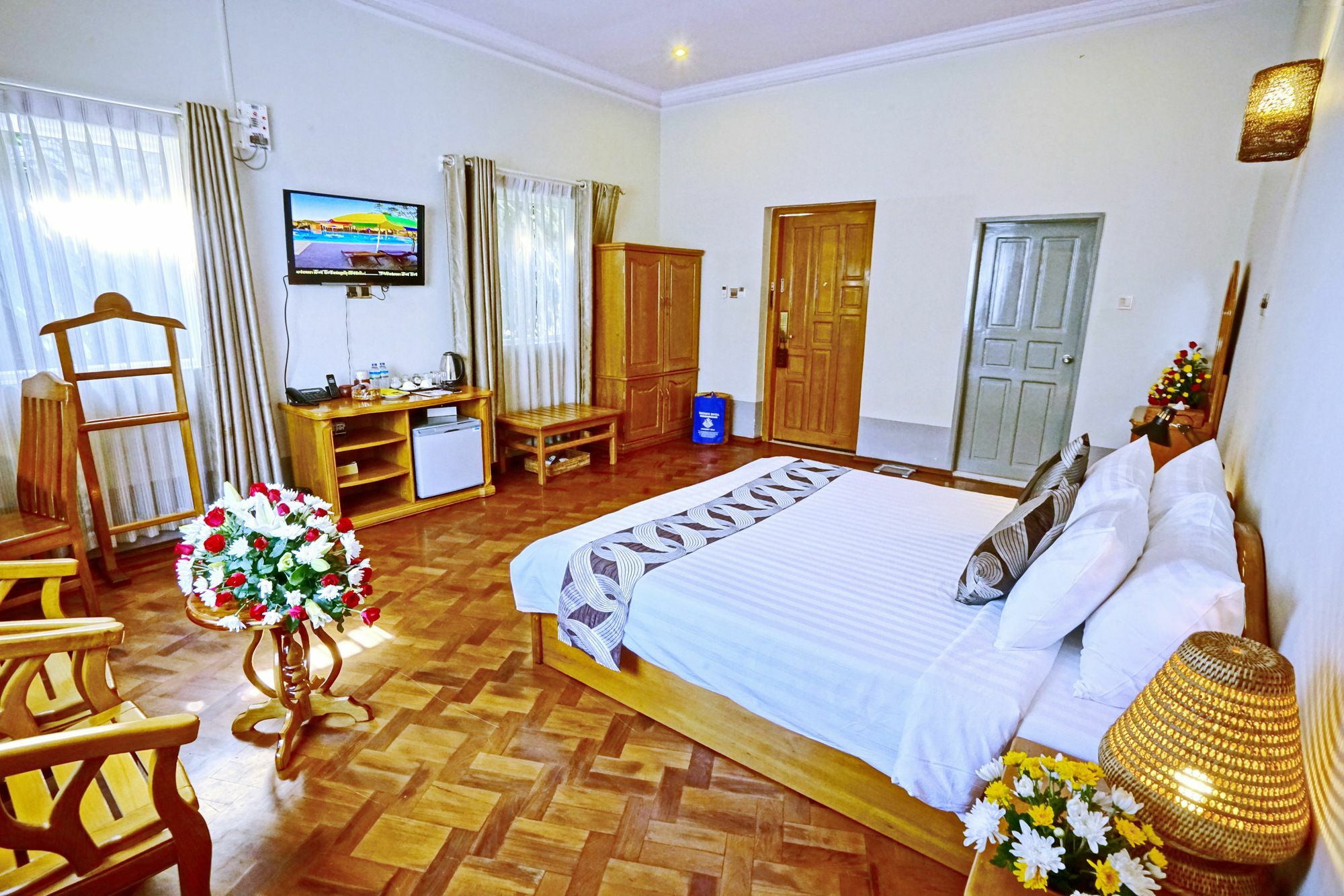 Triumph Hotel Mandalay Eksteriør bilde